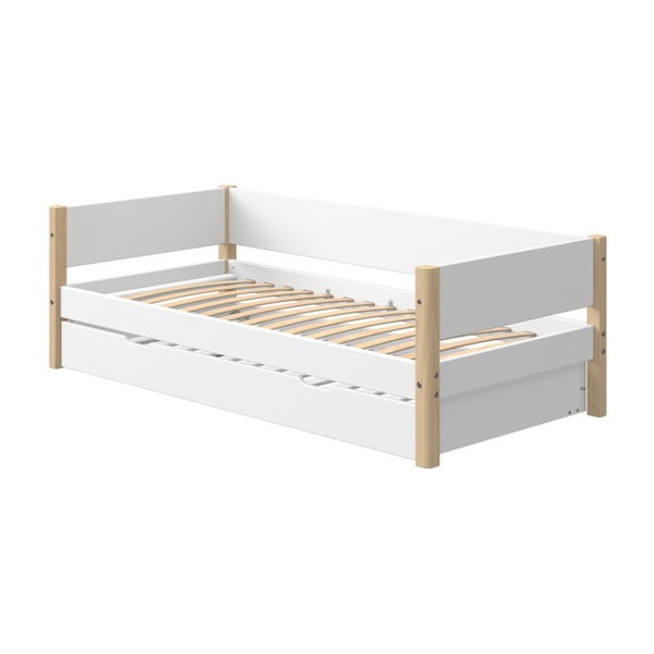 Białe dziecięce łóżko z dodatkowym wysuwanym łóżkiem i z nogami z drewna brzozowego Flexa White