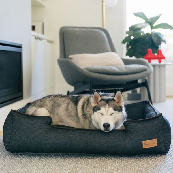 Ciemnoniebieskie legowisko dla psów 100x75 cm Lounge Bed Denim Medieval Blue / Dark Chocolate L – P.L.A.Y.-image-1