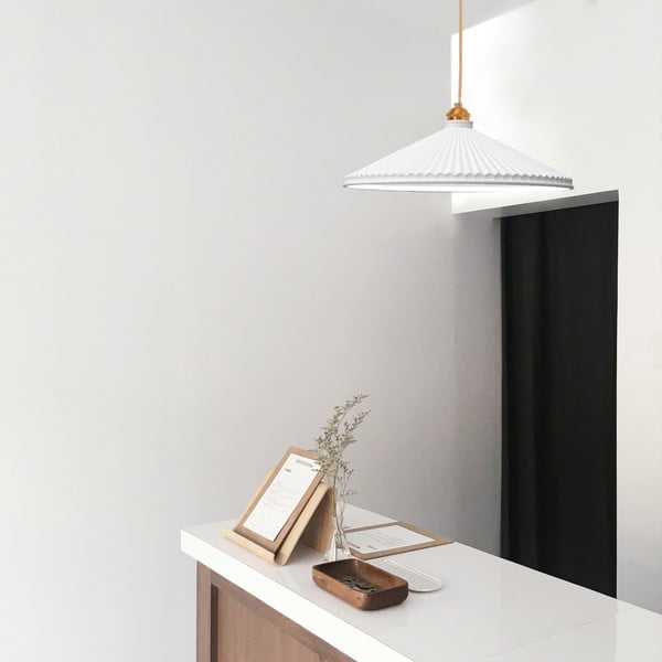 Biała lampa wisząca SULION Elena, wys. 150 cm-image-2