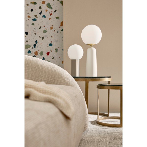 Biała metalowa lampa stołowa ze szklanym kloszem (wysokość 51 cm) Delphine – Bizzotto-image-2