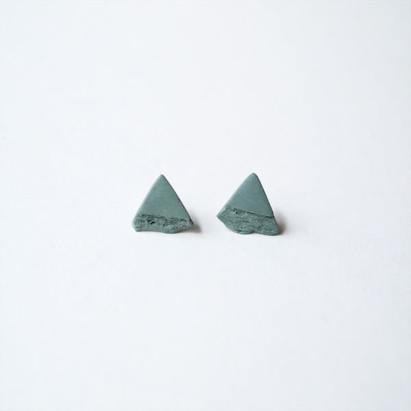 Zielone kolczyki porcelanowe dsnú Triangles