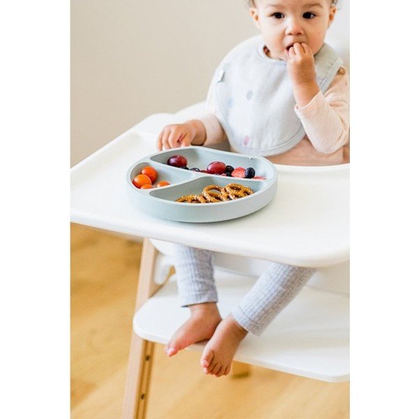 Jasnoniebieski silikonowy talerz dla dzieci 19x20,5 cm – Kindsgut-image-1