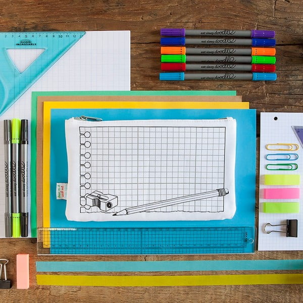 Piórnik do kolorowania Doodle-image-2