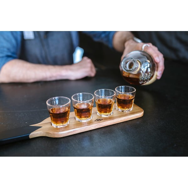 Drewniana deska do serwowania z 4 kieliszkami Gentlemen's Houseware-image-4