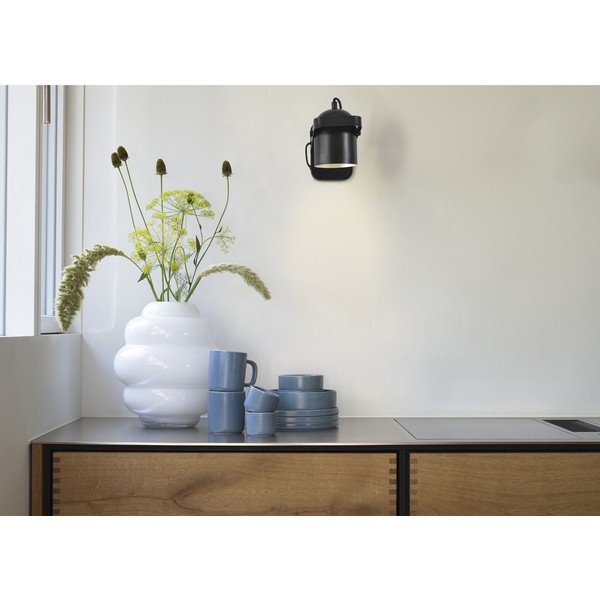 Czarny metalowy kinkiet z elastyczną konstrukcją do kontaktu Nesvik – Villa Collection-image-2