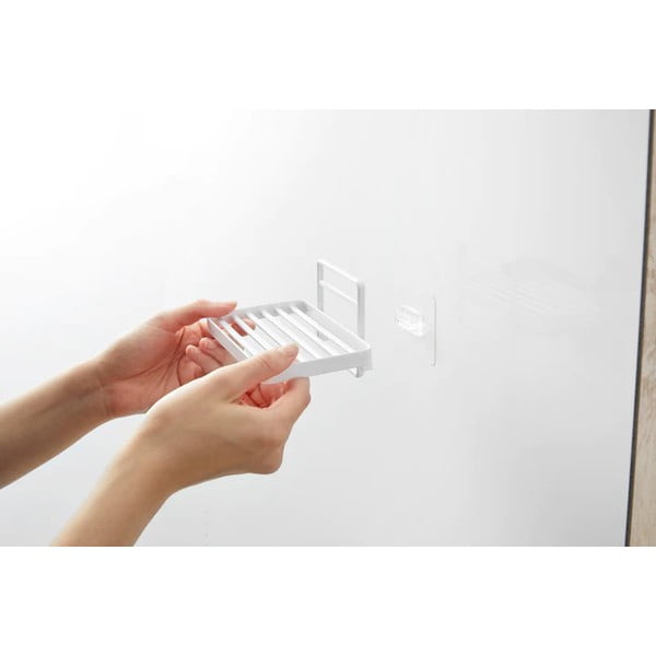 Biała samoprzylepna metalowa mydelniczka Film Hook – YAMAZAKI-image-2