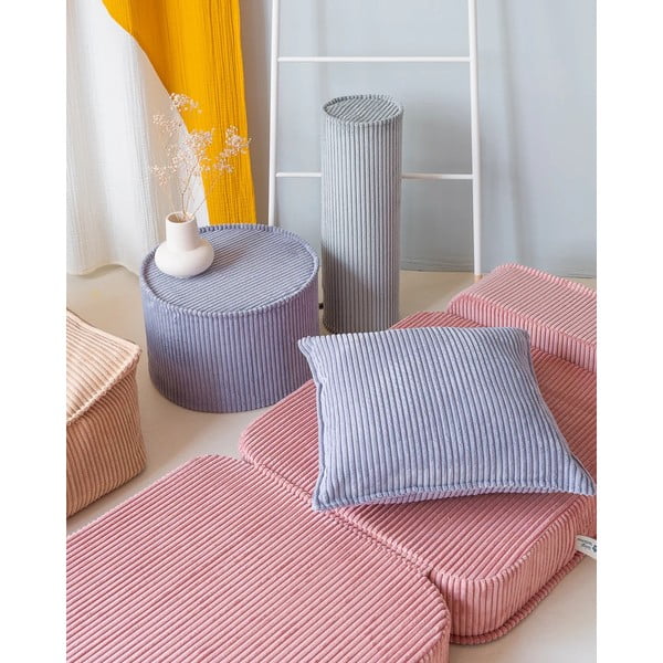 Niebieska sztruksowa poduszka na sofę dziecięcą Block – Wigiwama-image-1