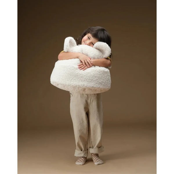 Kremowa poduszka na sofę dziecięcą z materiału bouclé Teddy Pouch – Wigiwama-image-3