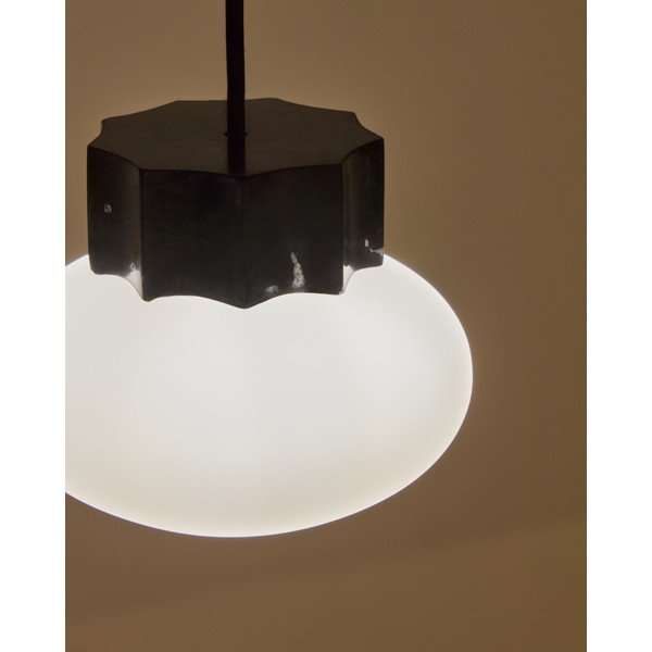 Biała/czarna metalowa lampa wisząca ze szklanym kloszem ø 15 cm Idela – Kave Home-image-2