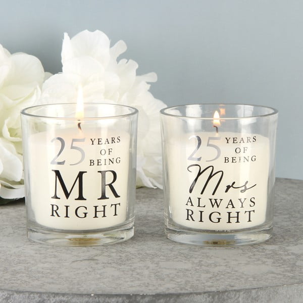Zestaw 2 świeczek o zapachu bawełny z okazji 25 rocznicy ślubu Amore Mr. Right and Mrs. Always Right, 18 h palenia