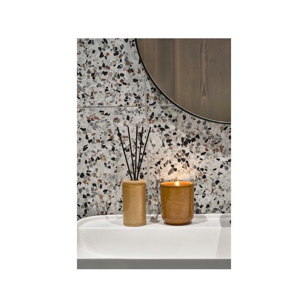 Dyfuzor Iris: Spicy Sandalwood – Villa Collection-image-1