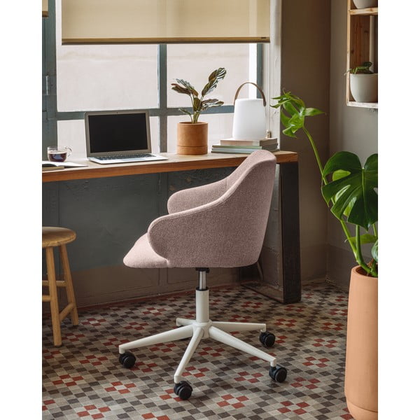 Jasnoróżowe krzesło biurowe Kave Home Einara-image-1