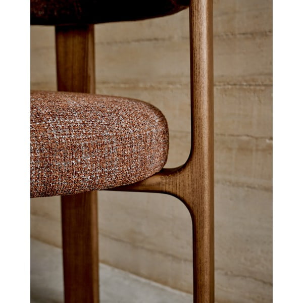 Brązowe krzesło z litego drewna jesionowego Granite – Kave Home-image-3