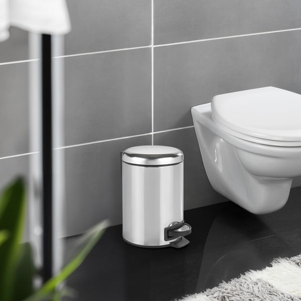 Kosz na śmieci z pedałem w srebrnym kolorze Wenko Leman Shiny, 3 l-image-1