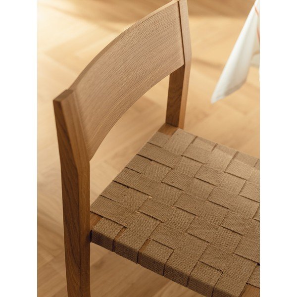 Krzesło sztaplowane z litego drewna dębowego w naturalnym kolorze Toli – noo.ma-image-4