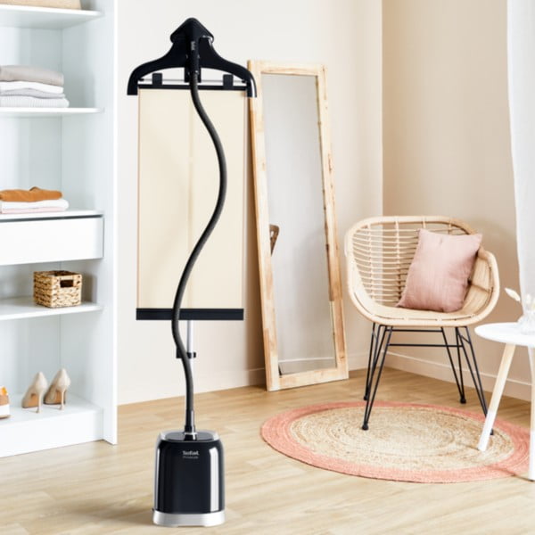 Czarna parownica do ubrań Pro Style IT3480 – Tefal-image-1