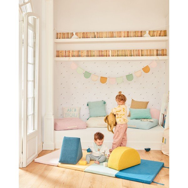 Niebieski wełniany puf dziecięcy Jalila – Kave Home-image-1