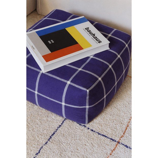 Ciemnoniebieski puf Geo Block – Lorena Canals-image-1