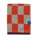 Pomarańczowo-beżowy ręcznik z bawełny organicznej frotte 50x90 cm Retro – Mette Ditmer Denmark