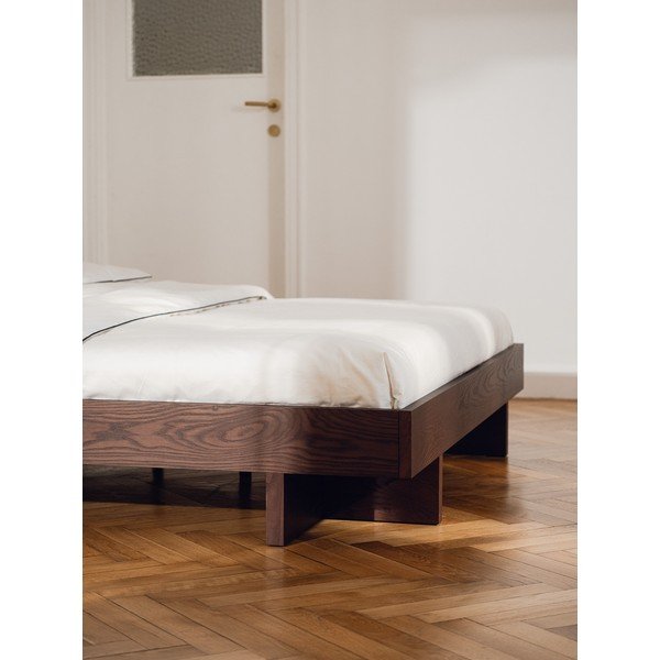 Brązowe łóżko dwuosobowe z płyty MDF w dekorze jesionu bez zagłówka ze stelażem 160x200 cm Kito – noo.ma-image-2