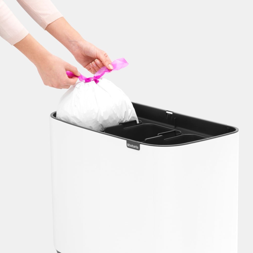 Biały stalowy kosz na śmieci do segregacji odpadów otwierany na dotyk 33 l Bo Touch Bin – Brabantia (zdjęcie 9)