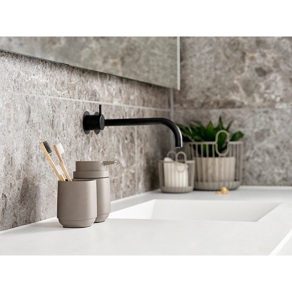 Beżowy betonowy dozownik do mydła Time – Zone-image-1