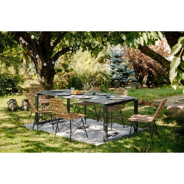 Zestaw mebli ogrodowych Bonami Selection ze stołem Strong i krzesłami Gabriela-image-1