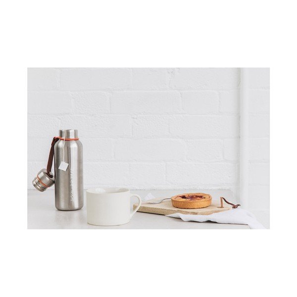 Oliwkowa stalowa butelka termiczna z podwójnymi ściankami Black + Blum Insulated Vacuum Bottle, 500 ml-image-4