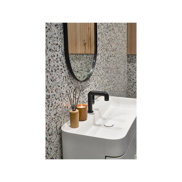 Dyfuzor Iris: Spicy Sandalwood – Villa Collection-image-2