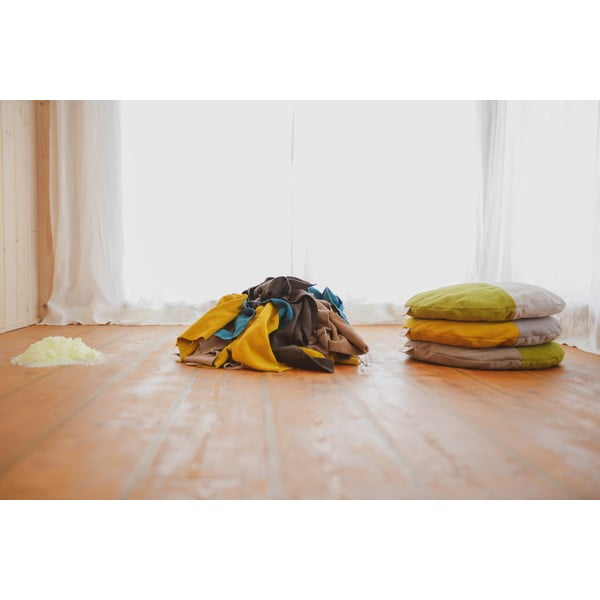 Żółto-niebieska poduszka Linda Vrňáková Lentils-image-1