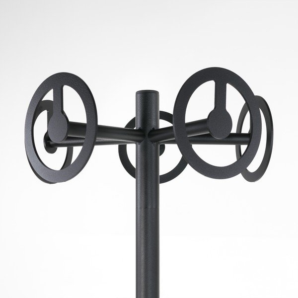 Czarny metalowy wieszak Circle – Spinder Design-image-3