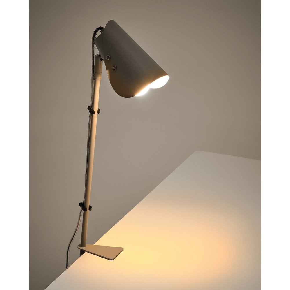 Jasnoszara metalowa lampa stołowa z klipsem (wysokość 51 cm) Jula – Kave Home (zdjęcie 3)
