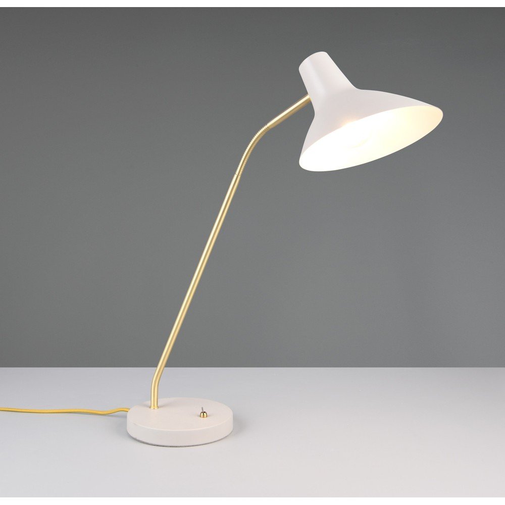 Lampa stołowa z elastyczną konstrukcją w złoto-kremowym kolorze (wysokość 54 cm) Traveller – Trio (zdjęcie 2)