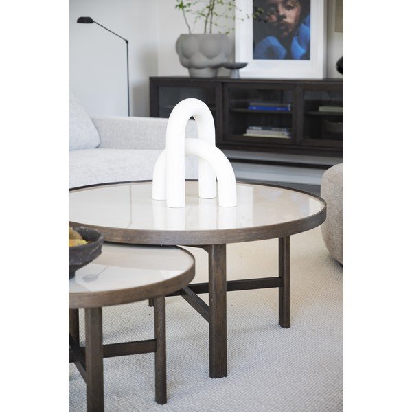 Ciemnobrązowy okrągły stolik z ceramicznym blatem 90x90 cm Marsden – Rowico-image-1