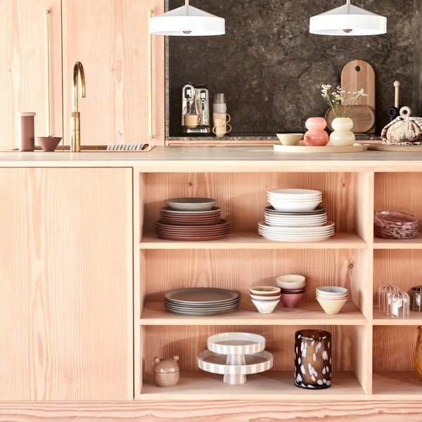 Talerze zestaw 2 szt. z terakoty w kolorze terakoty ø 27 cm Yuka – OYOY Living Design-image-2