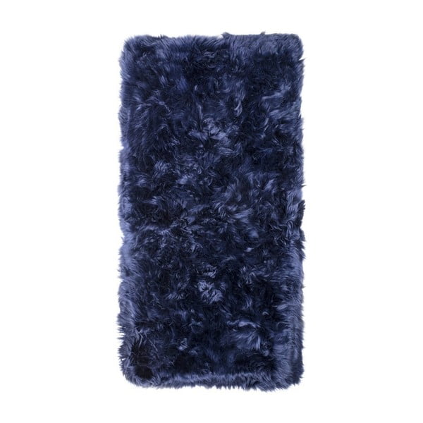 Granatowy dywan prostokątny z owczej skóry Royal Dream Zealand Natur, 140x70 cm