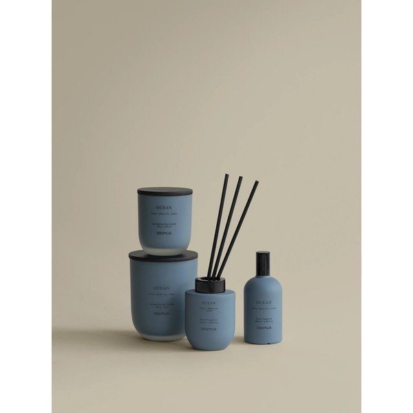 Zapachowa sojowa świeca czas palenia 35 h Tuoksu Ocean – Blomus-image-1