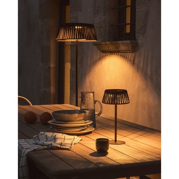 Lampa zewnętrzna stołowa/przenośna LED solarna (wysokość 30 cm) Aldet – Kave Home-image-1