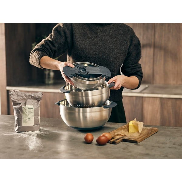 Misy w kolorze srebra z połyskiem zestaw 9 szt. Nest 100 Collection – Joseph Joseph-image-1