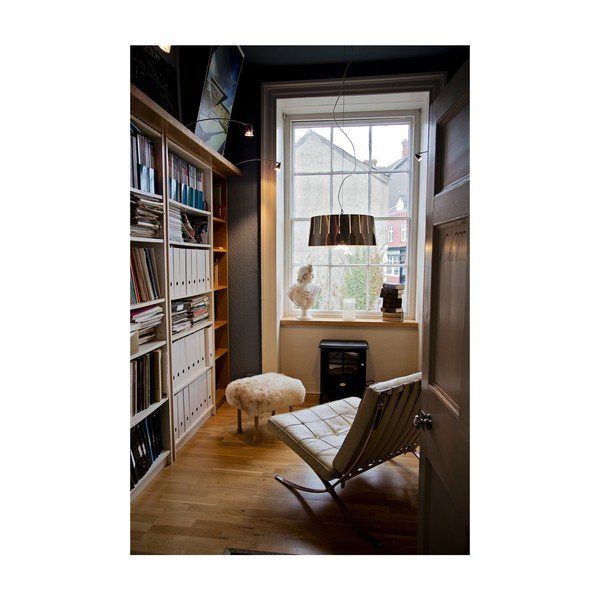 Podnóżek z owczej skóry Bonwen Cerise-image-4