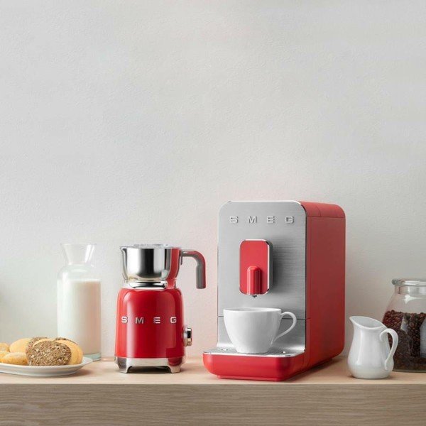 Czerwony spieniacz do mleka Retro Style – SMEG-image-1