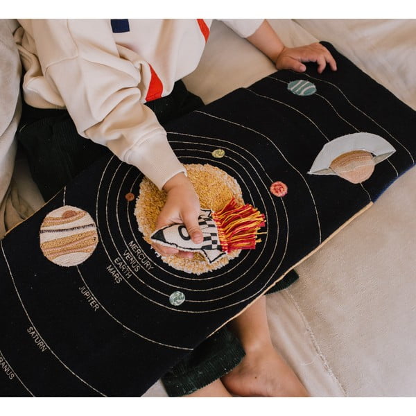 Książeczka sensoryczna Space – Lorena Canals-image-1