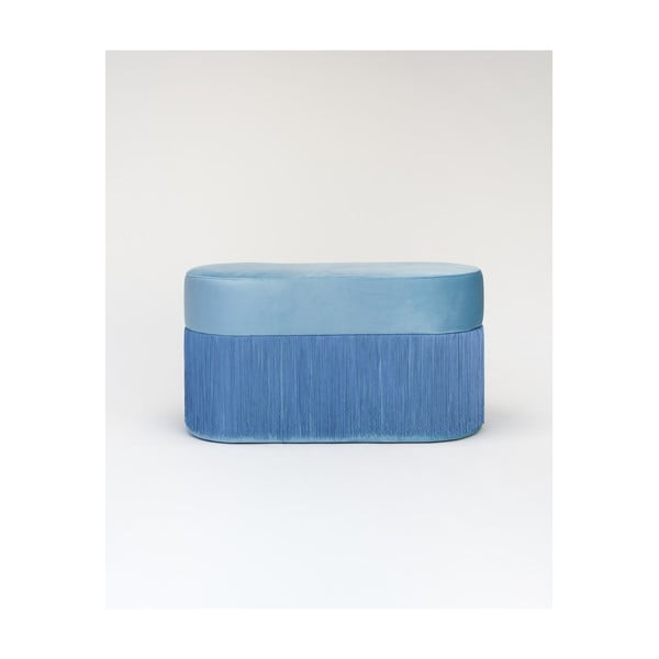 Niebieski puf z aksamitnym obiciem Velvet Atelier
