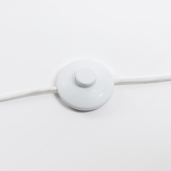 Lampa stojąca z rattanowym kloszem (wys. 70 cm) Kamaria – Kave Home-image-3