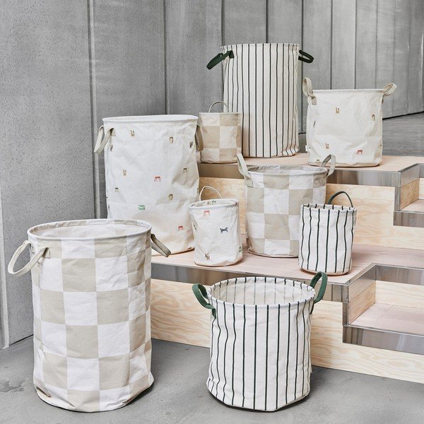 Beżowy/kremowy tekstylny kosz na pranie Chess – OYOY Living Design-image-1