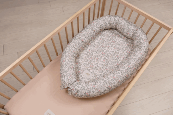 Beżowy kokon dla niemowląt Apricot – Malomi Kids-image-1