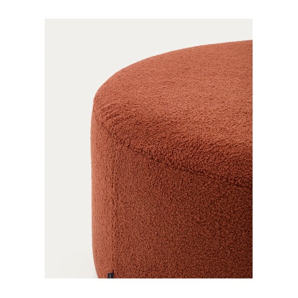 Puf z materiału bouclé w kolorze terakoty Kaeli – Kave Home-image-1