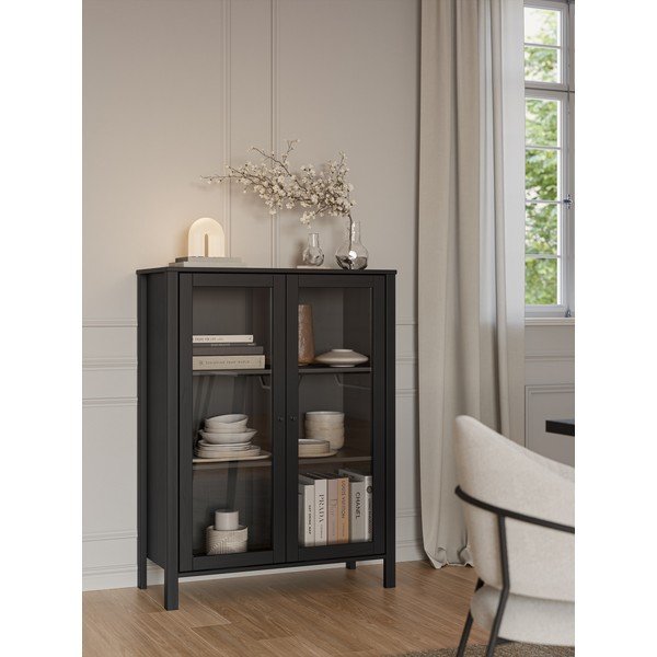Czarna witryna z litego drewna sosnowego 90x120x40 cm Alessandra – Marckeric-image-1