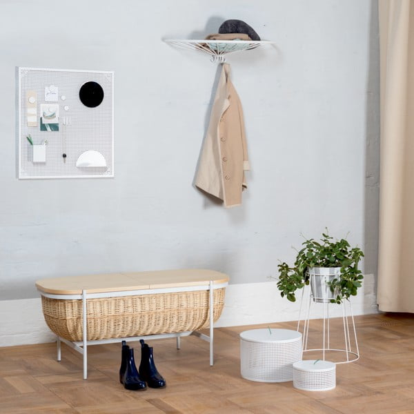 Ławka wiklinowa z białą konstrukcją i i schowkiem OK Design Willow-image-1