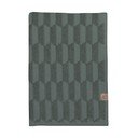 Ciemnozielony bawełniany ręcznik 50x95 cm Geo – Mette Ditmer Denmark